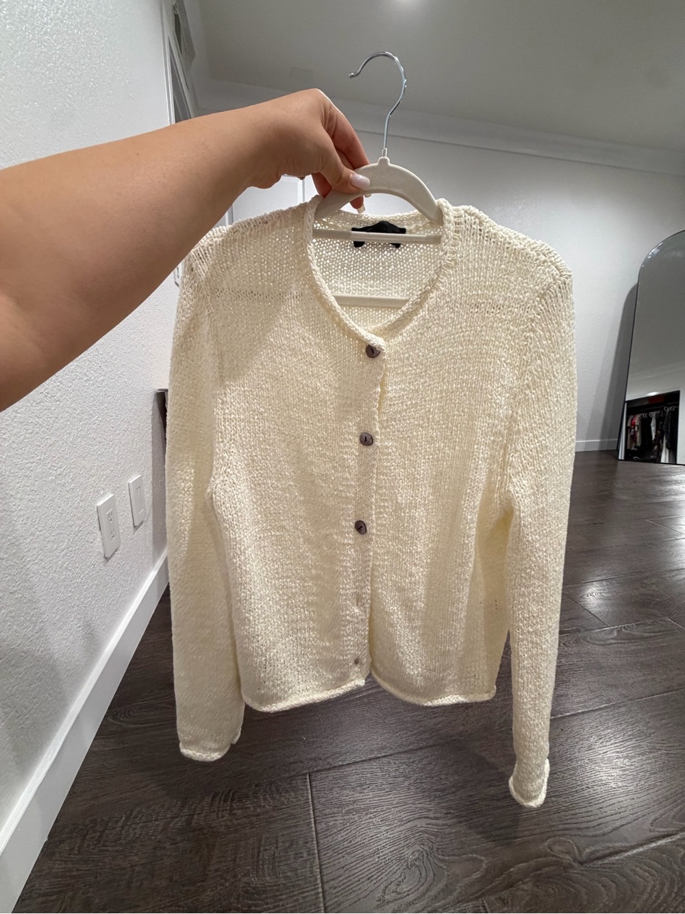 Zara Women's Cream Button-Front Knit Cardigan Sweater